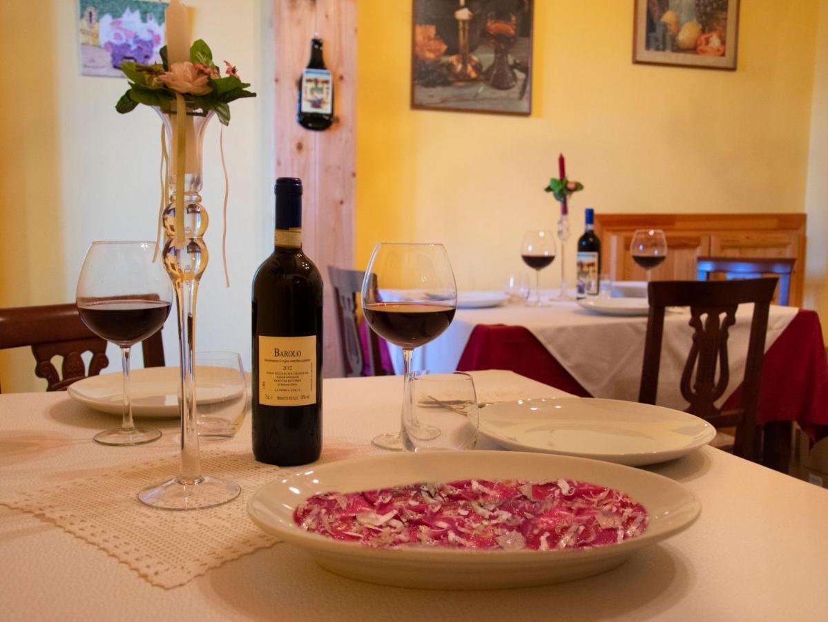 Villa Goccia Di Vino La Morra Ngoại thất bức ảnh