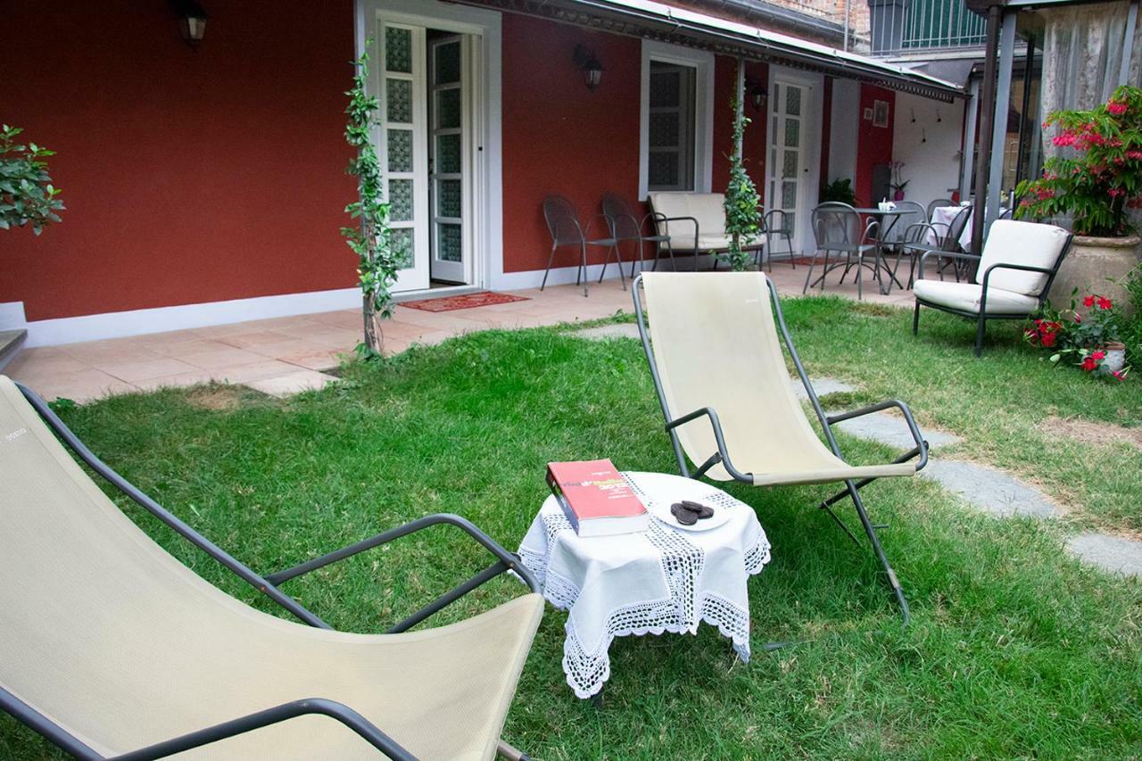 Villa Goccia Di Vino La Morra Ngoại thất bức ảnh